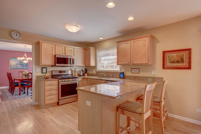 11437 W 93rd Avenue, St. John, IN 46373