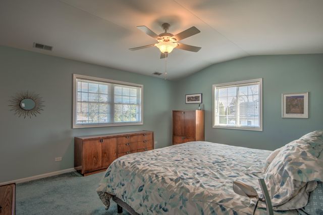 11437 W 93rd Avenue, St. John, IN 46373