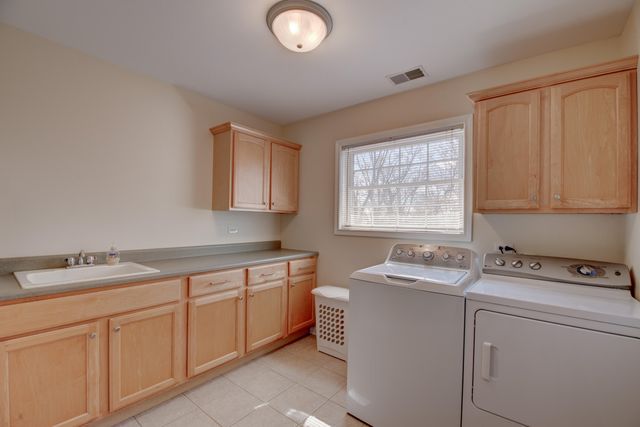 11437 W 93rd Avenue, St. John, IN 46373