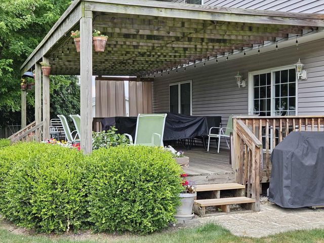 11437 W 93rd Avenue, St. John, IN 46373