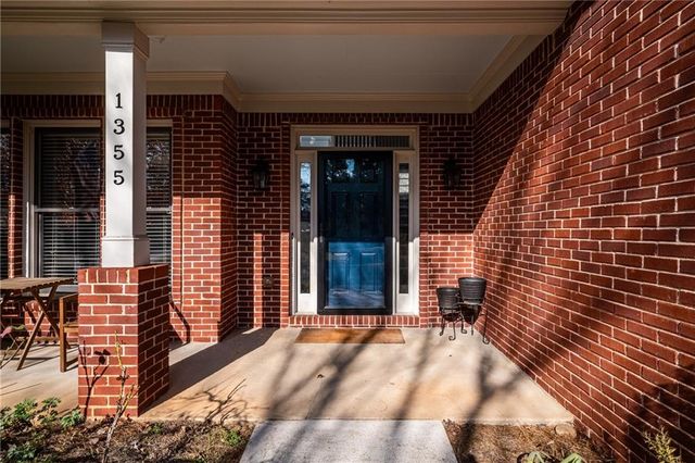 1355 East Gate SE Court, Atlanta, GA 30316