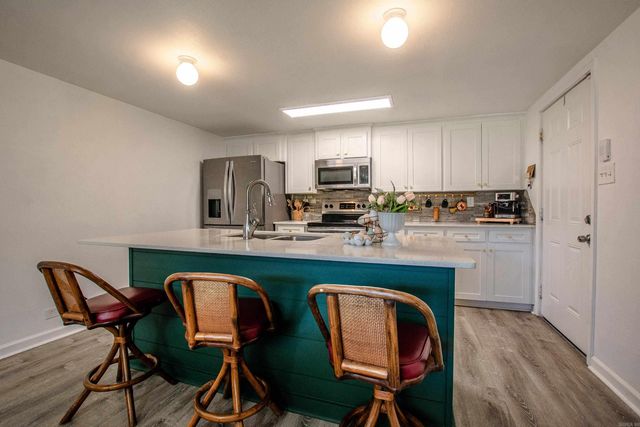 1426 Steel Bridge Road, Benton, AR 72019