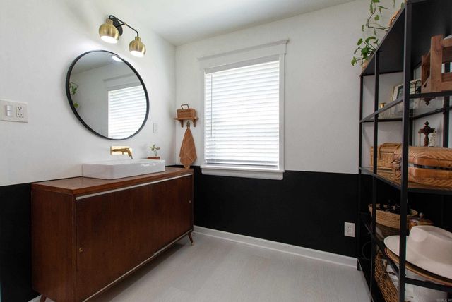 1426 Steel Bridge Road, Benton, AR 72019