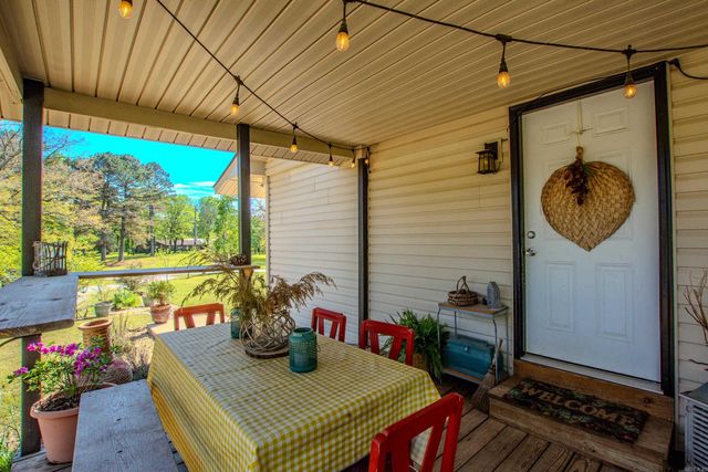 1426 Steel Bridge Road, Benton, AR 72019