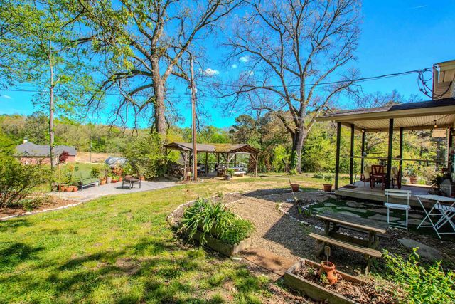 1426 Steel Bridge Road, Benton, AR 72019