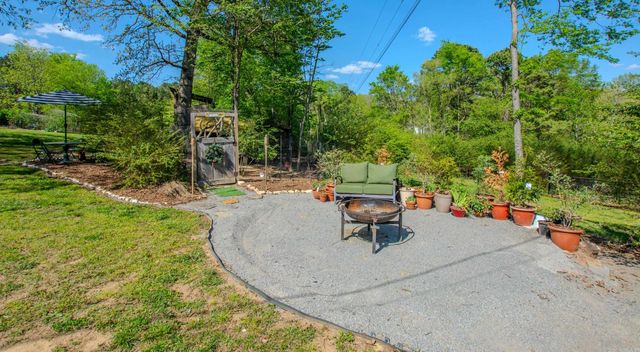 1426 Steel Bridge Road, Benton, AR 72019