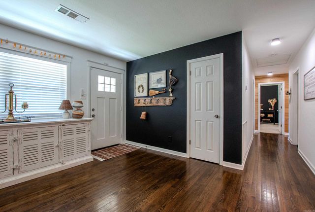 1426 Steel Bridge Road, Benton, AR 72019