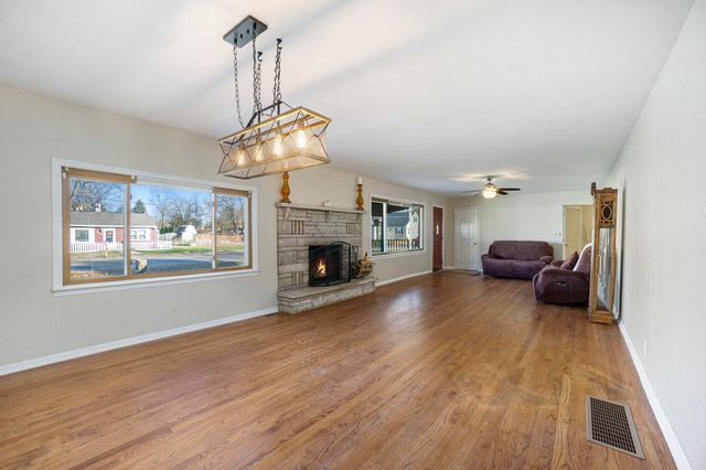 307 Pine Street, Decatur, MI 49045