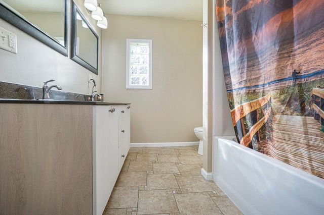 307 Pine Street, Decatur, MI 49045