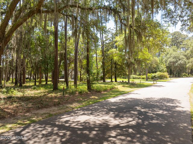 73 Bermuda Downs, St. Helena Island, SC 29920