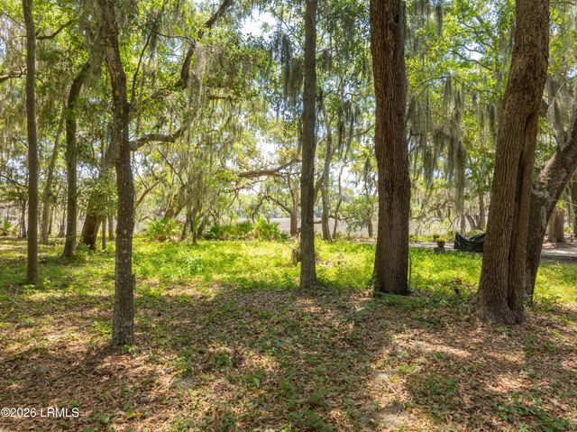 73 Bermuda Downs, St. Helena Island, SC 29920