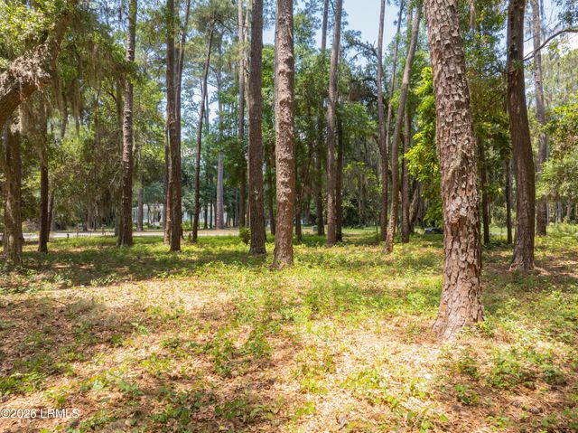 73 Bermuda Downs, St. Helena Island, SC 29920