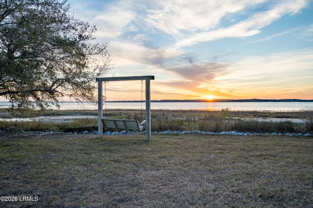 73 Bermuda Downs, St. Helena Island, SC 29920