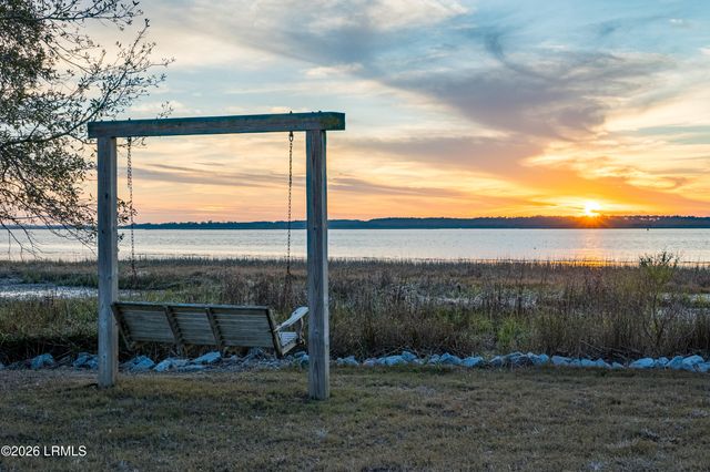 73 Bermuda Downs, St. Helena Island, SC 29920