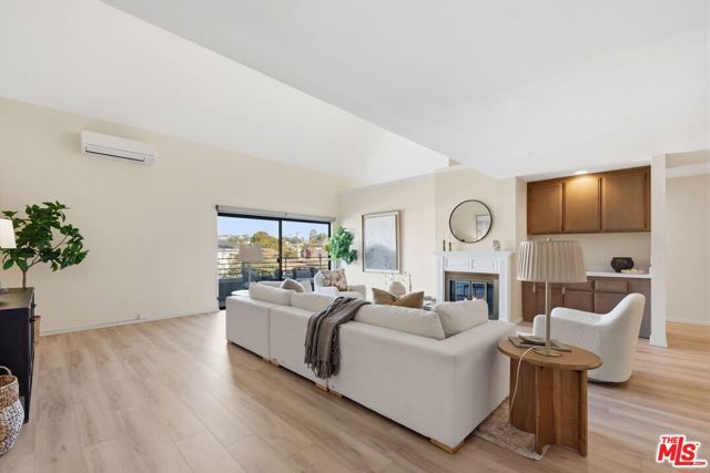 700 Esplanade 30, Redondo Beach, CA 90277