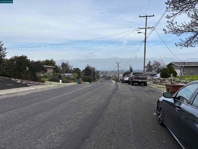 3017 Windsor Dr, Antioch, CA 94509