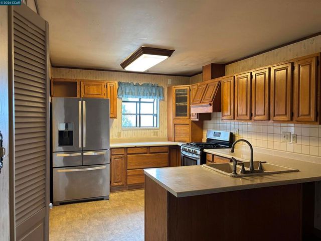 3017 Windsor Dr, Antioch, CA 94509