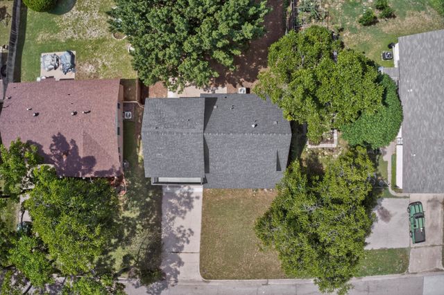 1703 Foster Drive, Arlington, TX 76012