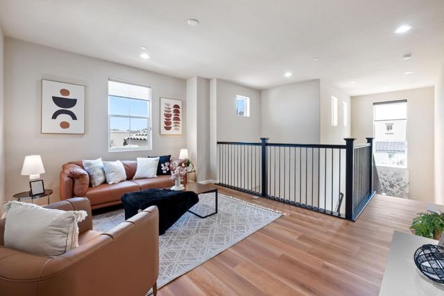 32210 Regents Boulevard, Union City, CA 94587