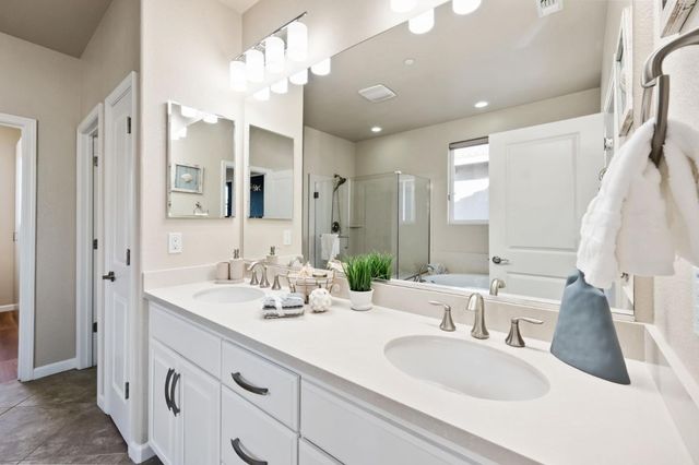 32210 Regents Boulevard, Union City, CA 94587