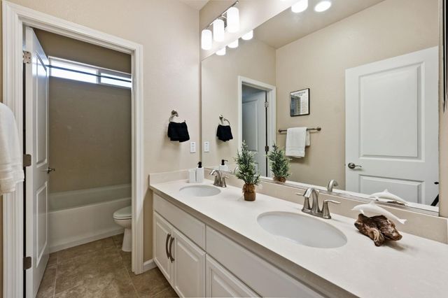 32210 Regents Boulevard, Union City, CA 94587