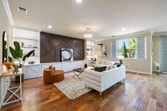 32210 Regents Boulevard, Union City, CA 94587