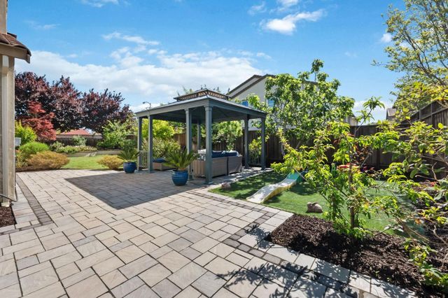 32210 Regents Boulevard, Union City, CA 94587