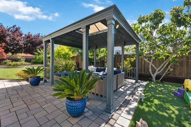 32210 Regents Boulevard, Union City, CA 94587