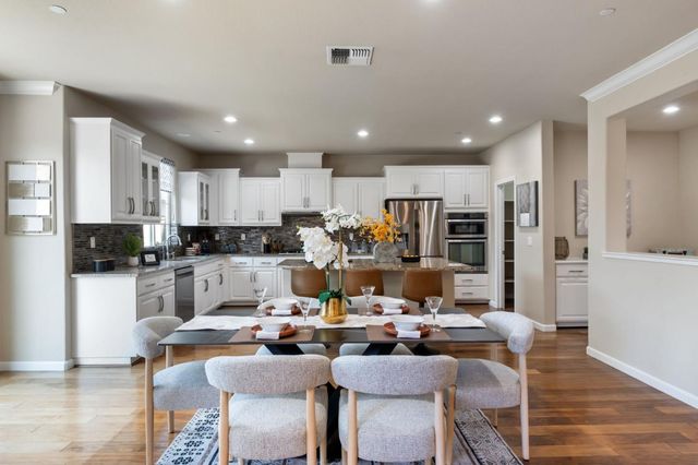 32210 Regents Boulevard, Union City, CA 94587