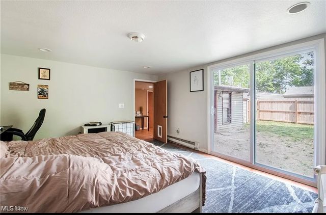 7387 Oregon Trail, Youngstown, OH 44512