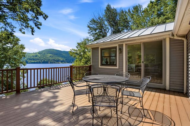 828 West Main Street, Hillsborough, NH 03244