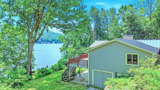 828 West Main Street, Hillsborough, NH 03244