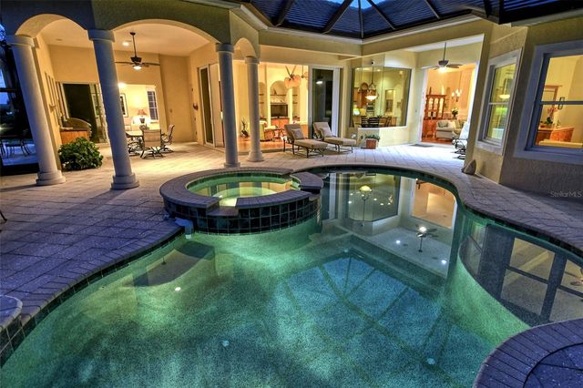 811 RIVIERA DUNES WAY, Palmetto, FL 34221