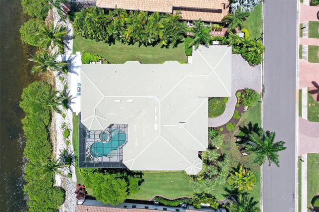 811 RIVIERA DUNES WAY, Palmetto, FL 34221