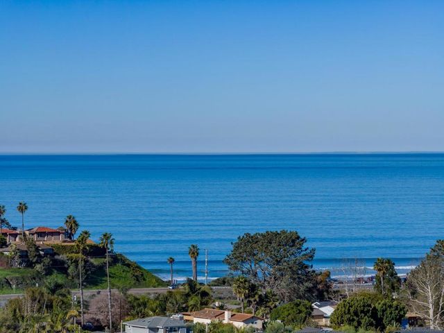 607 N Granados Avenue, Solana Beach, CA 92075