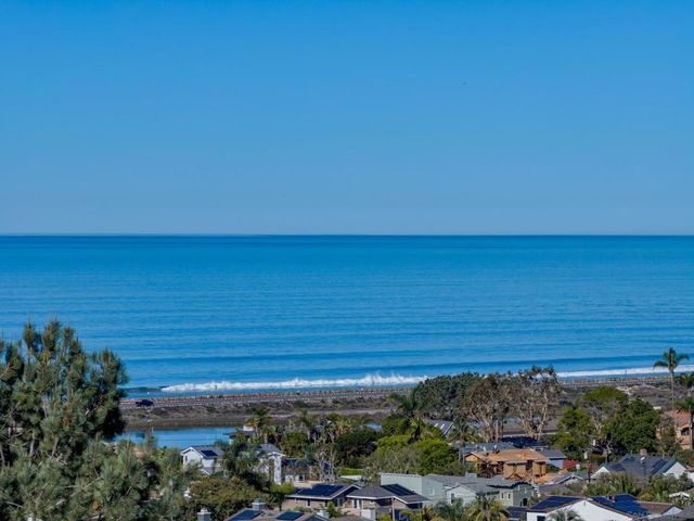 607 N Granados Avenue, Solana Beach, CA 92075