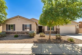 5743 W HUNTINGTON Drive, Laveen, AZ 85339