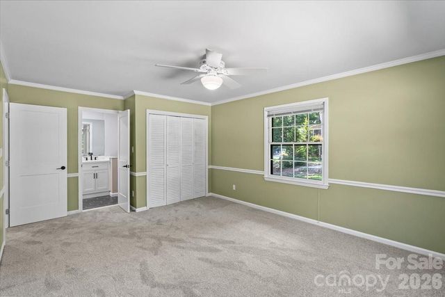 4024 Wandering Lane NE, Hickory, NC 28601