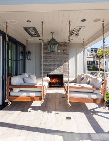 117 34th Street, Manhattan Beach, CA 90266
