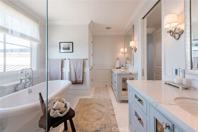 117 34th Street, Manhattan Beach, CA 90266