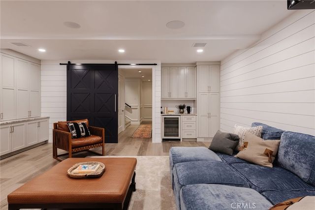 117 34th Street, Manhattan Beach, CA 90266