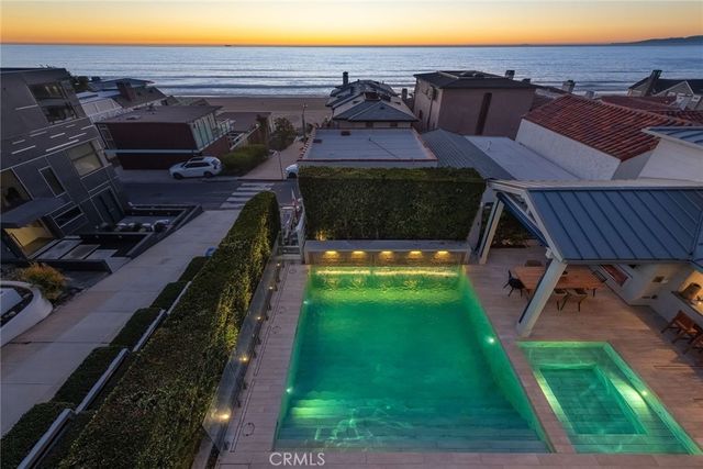 117 34th Street, Manhattan Beach, CA 90266
