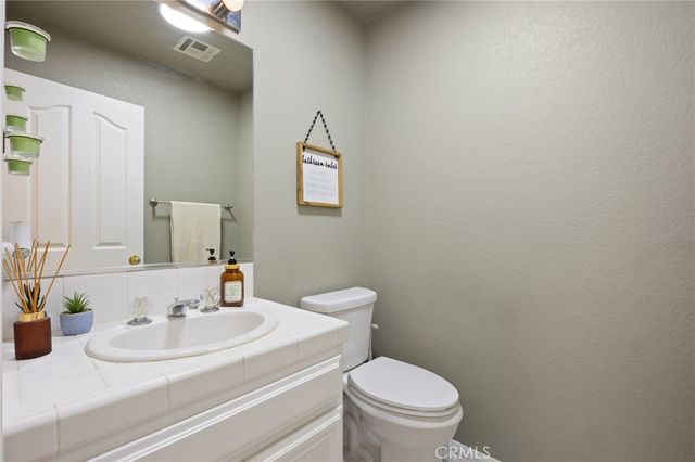4027 Via Barbara, Lancaster, CA 93536