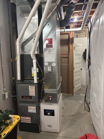 3375 Grand Valley Dr. Drive, West Des Moines, IA 50265