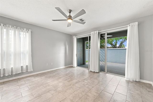 6030 PARKSIDE MEADOW DRIVE, Tampa, FL 33625