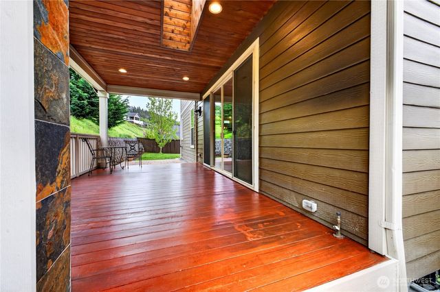 8119 172nd Avenue E, Sumner, WA 98390