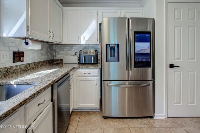 2751 MOORSFIELD Lane, Jacksonville, FL 32225