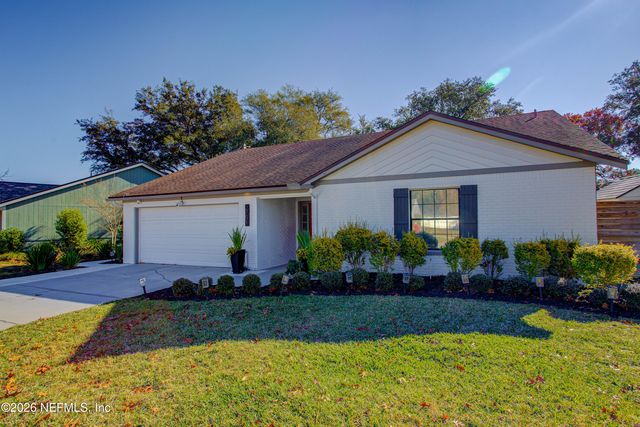 2751 MOORSFIELD Lane, Jacksonville, FL 32225