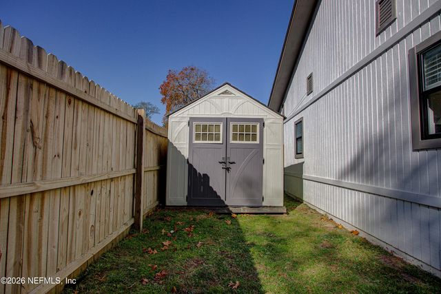 2751 MOORSFIELD Lane, Jacksonville, FL 32225