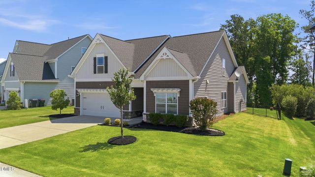 56 Mallard Loop Drive, Clayton, NC 27527